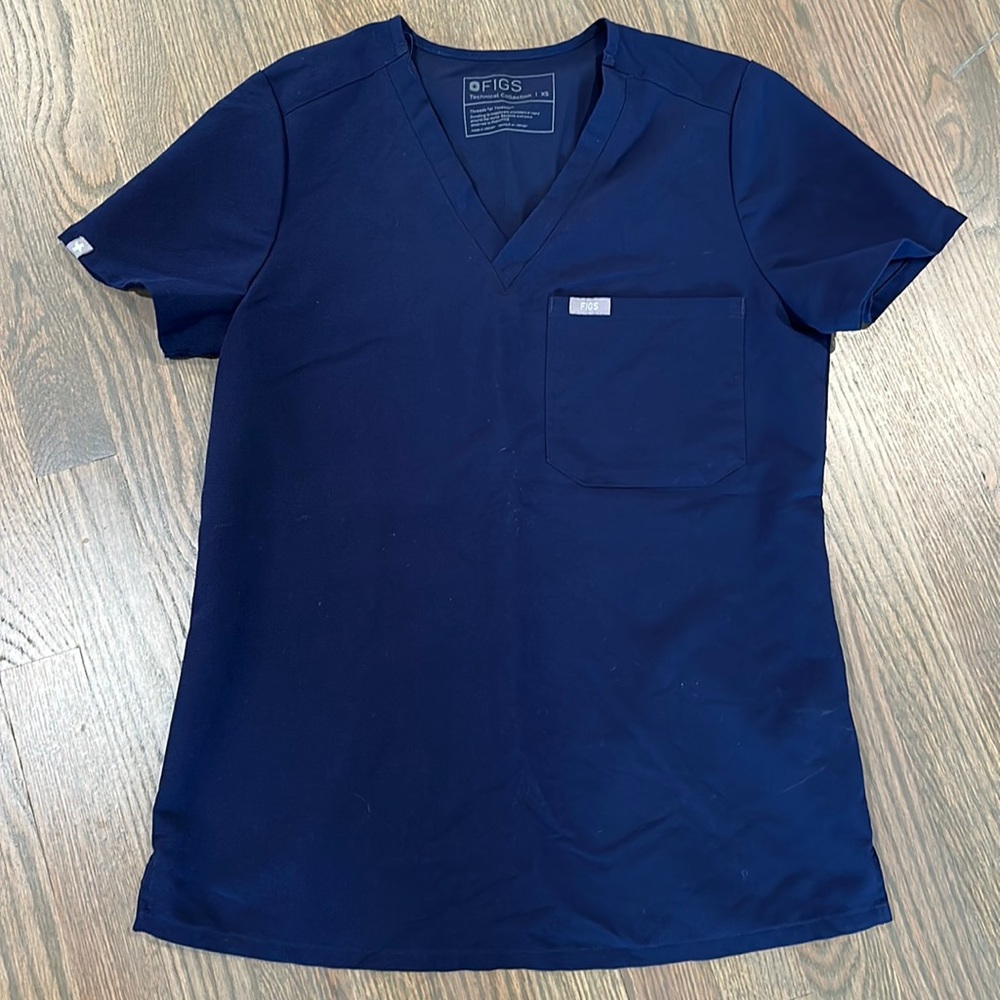 Navy Figs One Pocket Scrub Top
